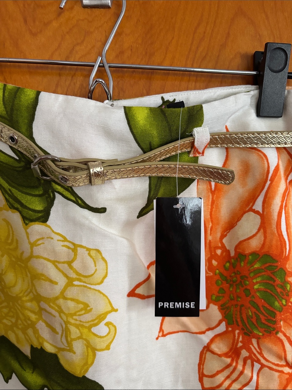 Orange Anne Klein Sleeveless Draped Top with Premise cream Floral belted skirt - Picture 3 of 9